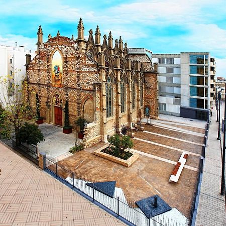 Residencia Universitaria Sant Joan Hotel Reus Bagian luar foto
