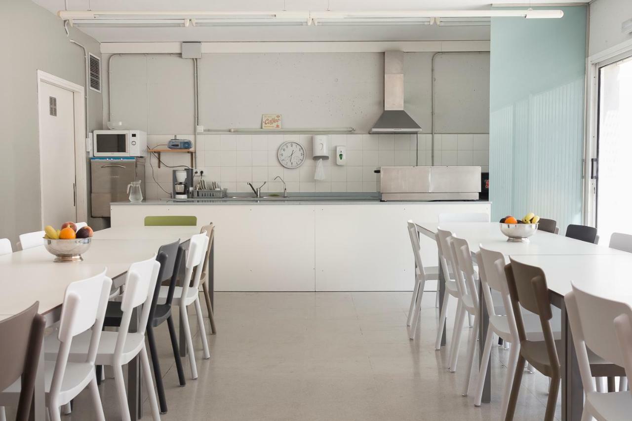 Residencia Universitaria Sant Joan Hotel Reus Bagian luar foto